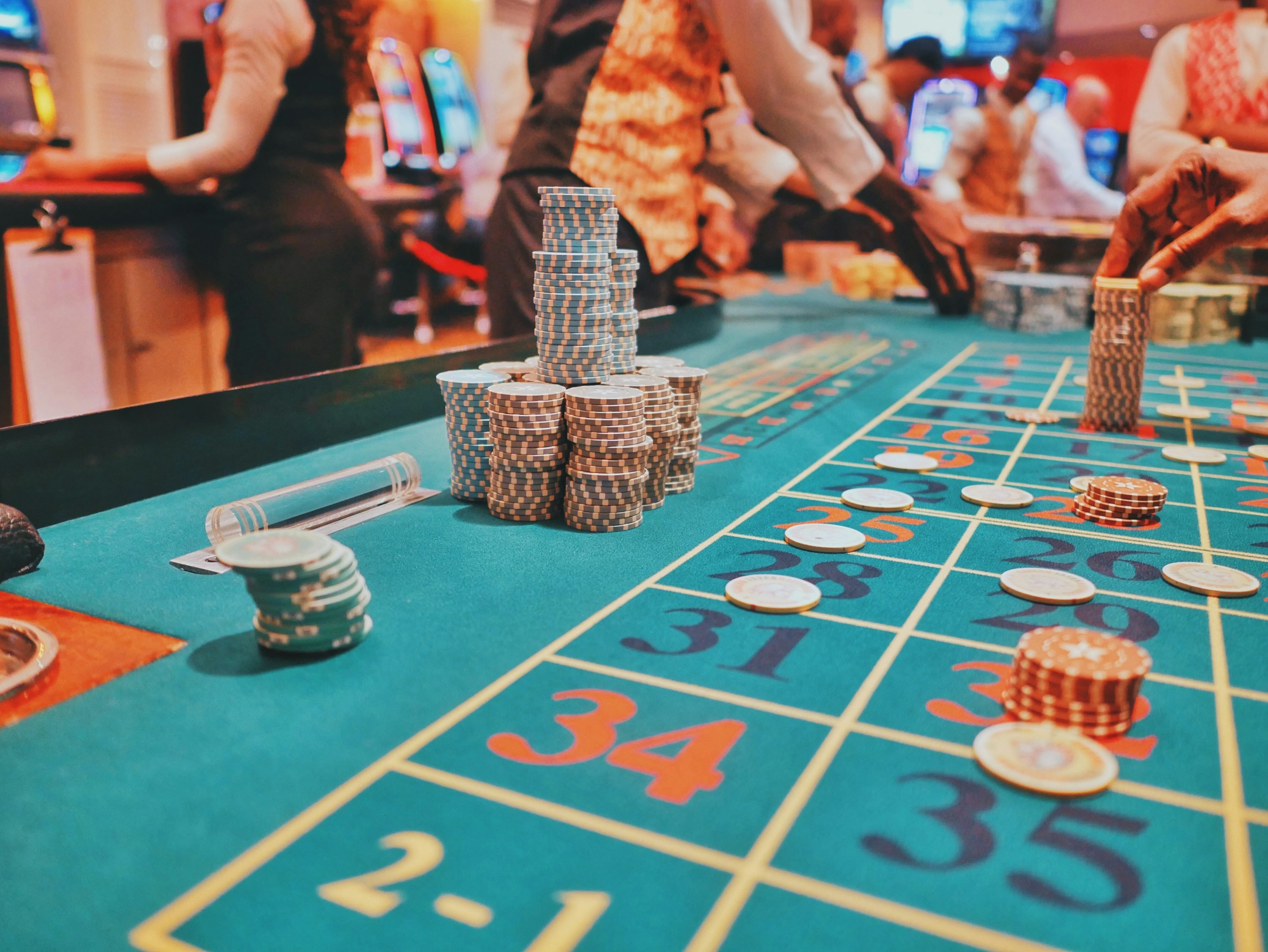 Layar kasino online rusia88 menampilkan berbagai permainan slot dan live casino